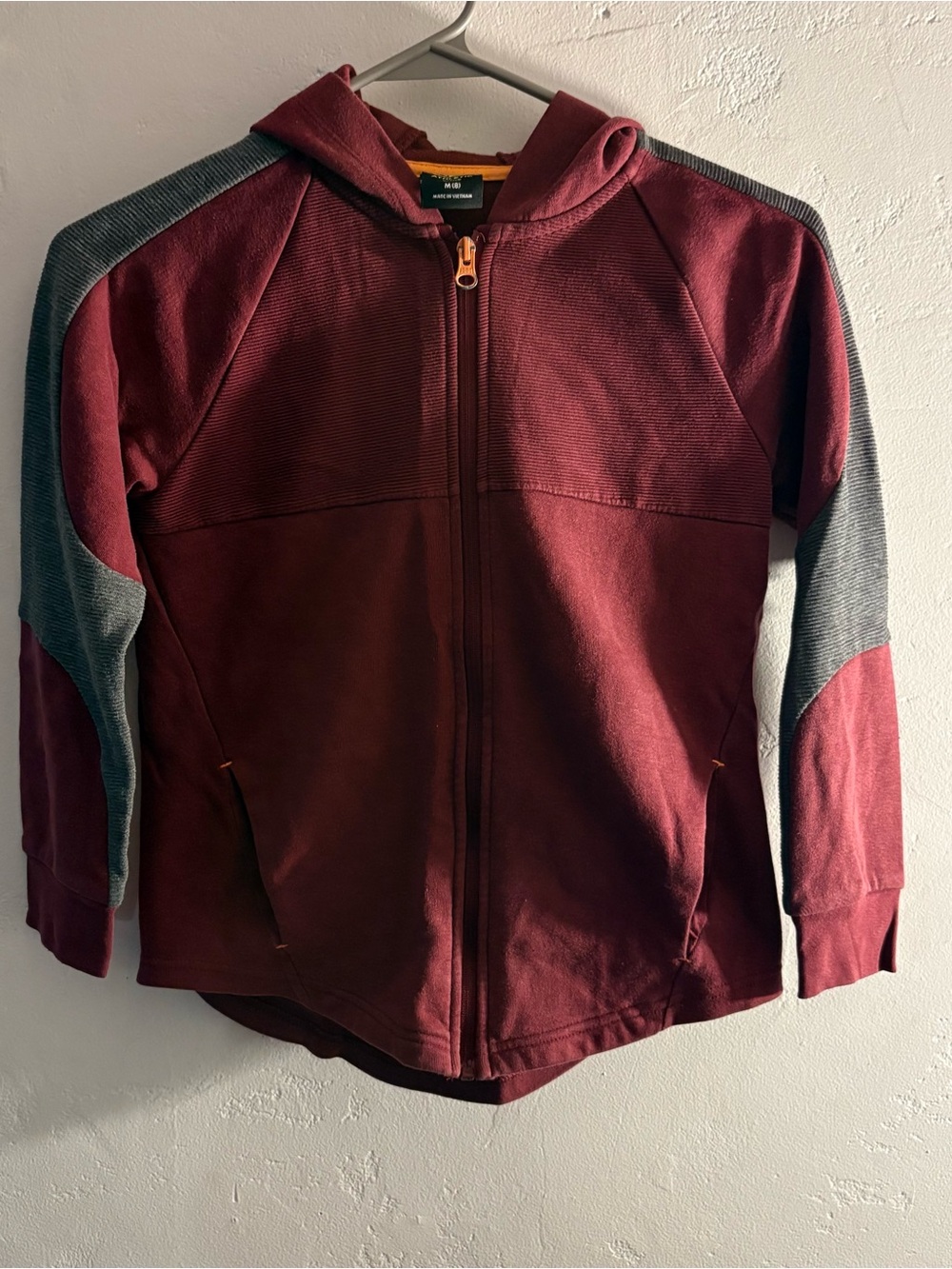 Athletic Works Girls Size 8 Burgundy Gray Colorblock Full Zip Hoodie Jacket